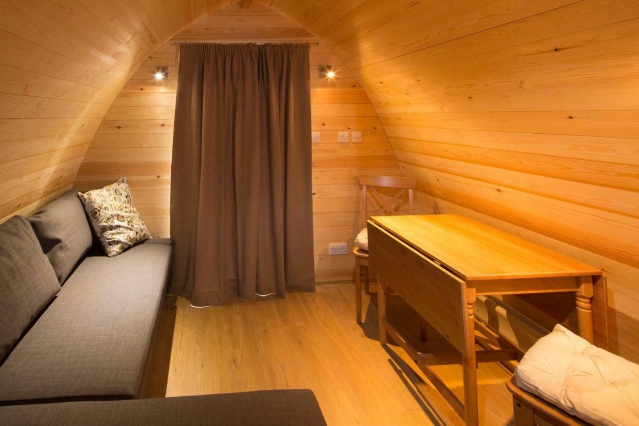 Lupin Glamping Pod Ξενοδοχείο Τσέλτενχαμ Εξωτερικό φωτογραφία