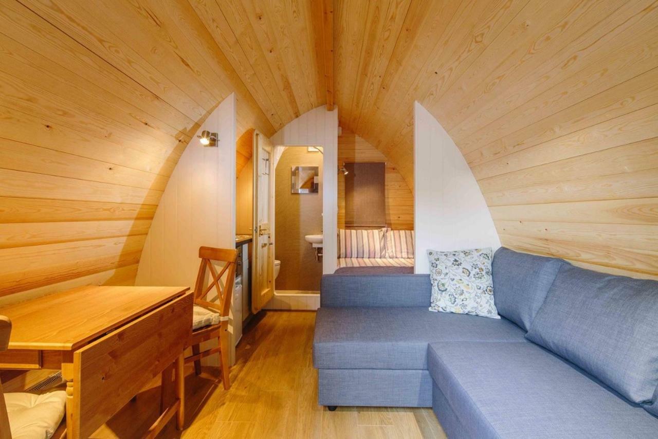 Lupin Glamping Pod Ξενοδοχείο Τσέλτενχαμ Εξωτερικό φωτογραφία